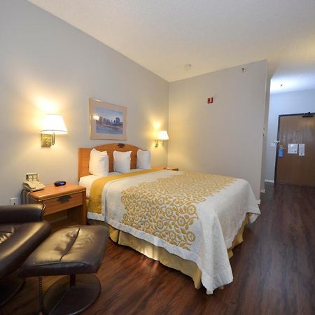 Days Inn & Suites By Wyndham Airport Albuquerque Ngoại thất bức ảnh
