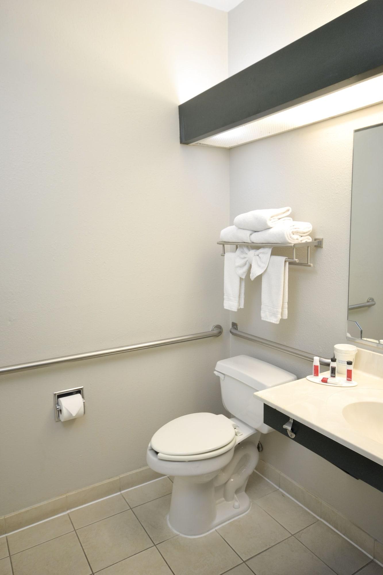 Days Inn & Suites By Wyndham Airport Albuquerque Ngoại thất bức ảnh