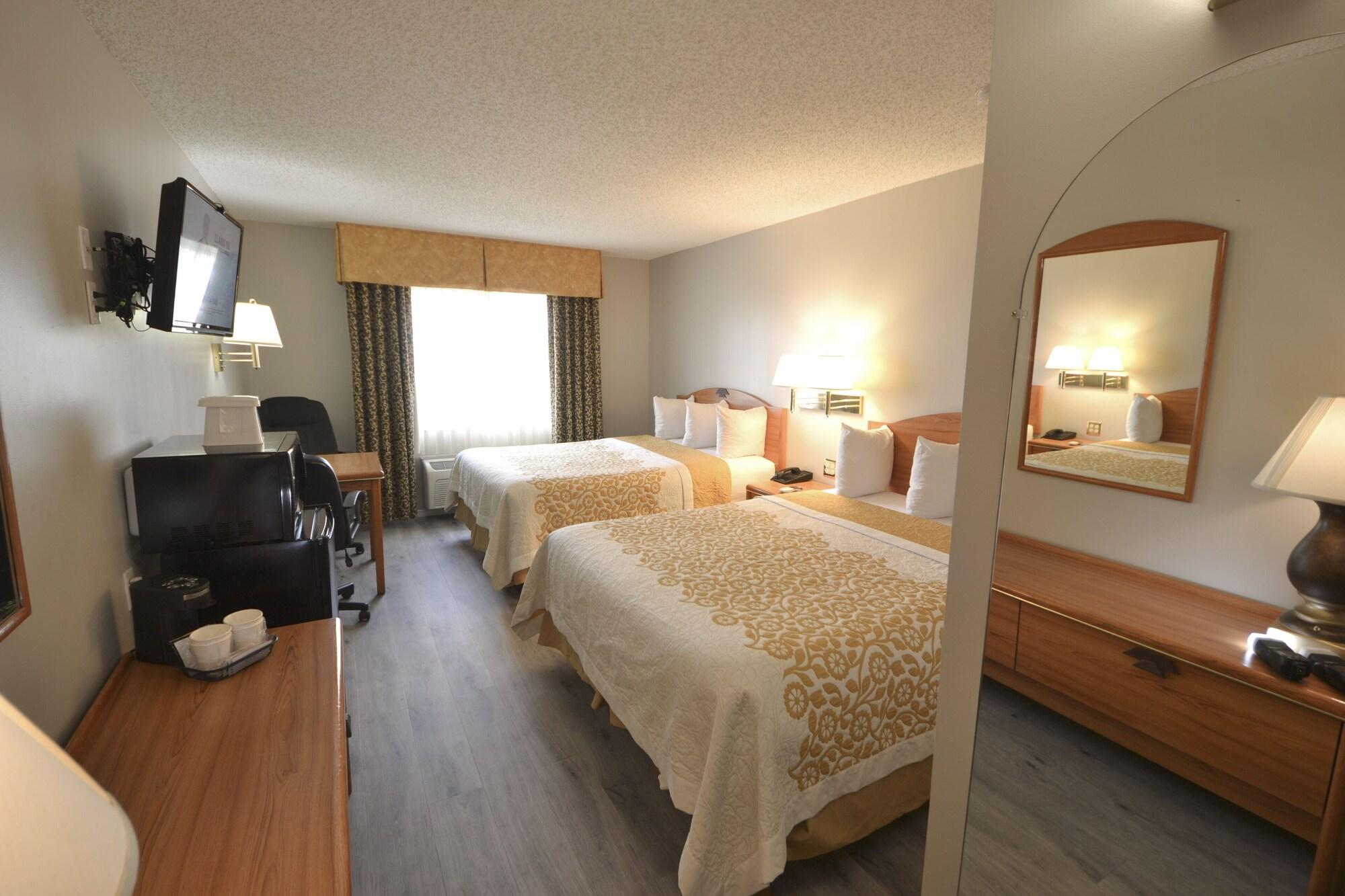 Days Inn & Suites By Wyndham Airport Albuquerque Ngoại thất bức ảnh